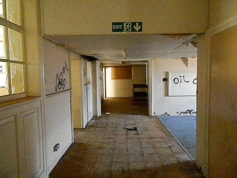 Shipton Street School dilapidation Photo of central portion of main building